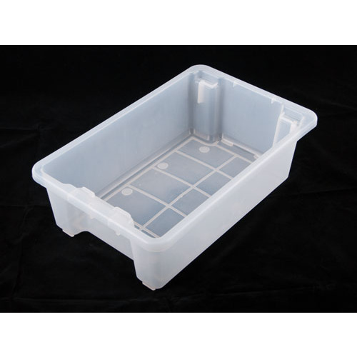 32 Litre Stacka Nesta Dixie AP7 - 645 x 413 x 200mm Solid White (other colours available)